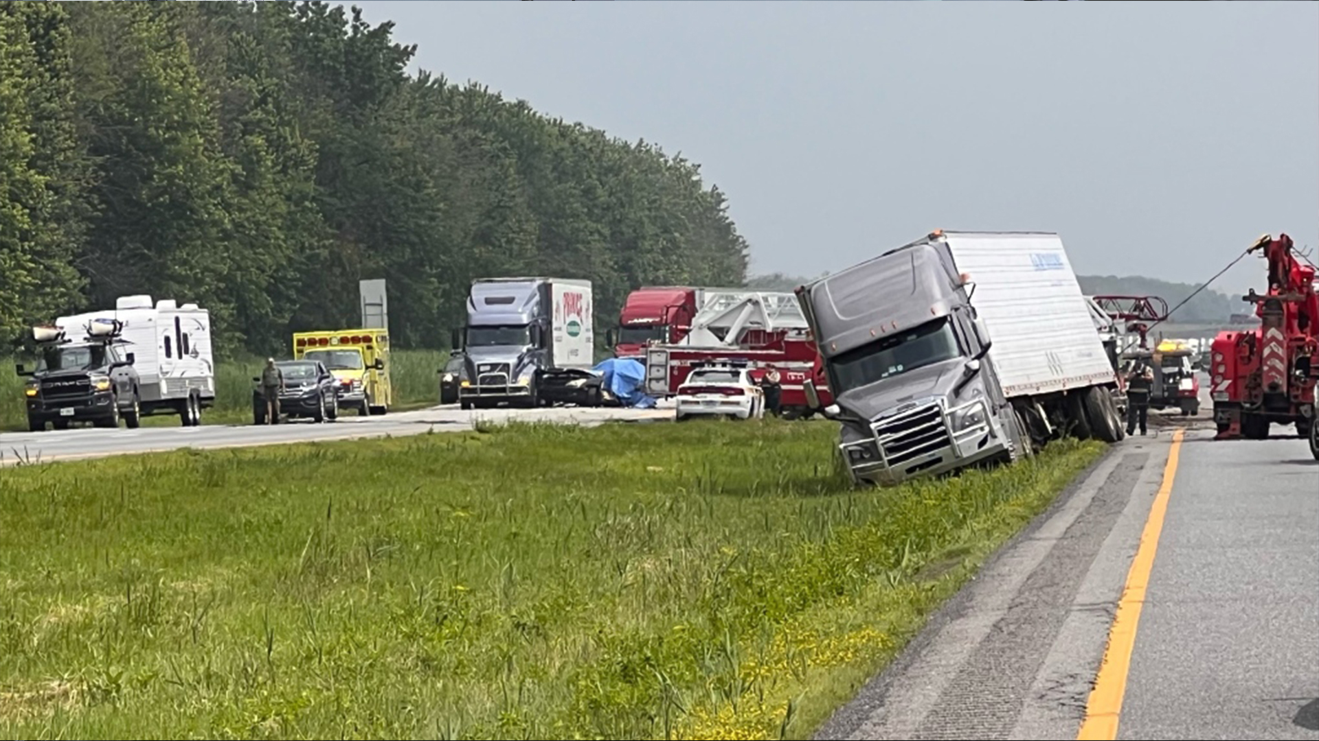 Grave accident sur l autoroute 20 un mort et cinq blessés graves