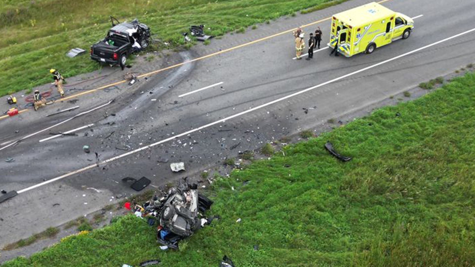 Cétait épeurant deux morts dans un accident survenu en sens inverse