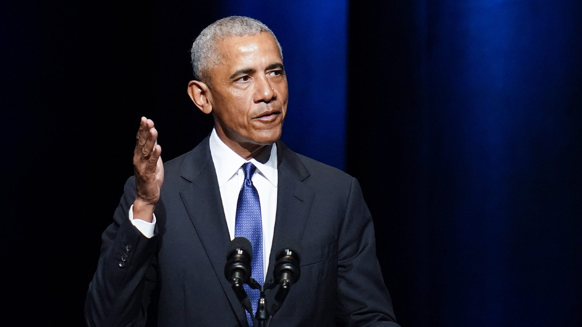 Barack Obama livre un discours en janvier 2022.