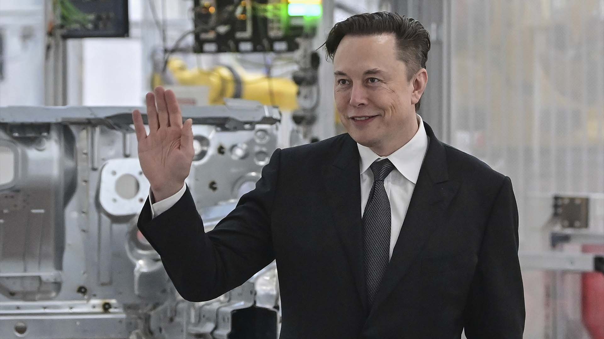 Le PDG de Tesla, Elon Musk, assiste à l'ouverture de l'usine Tesla Berlin Brandenburg à Gruenheide, en Allemagne, le mardi 22 mars 2022.