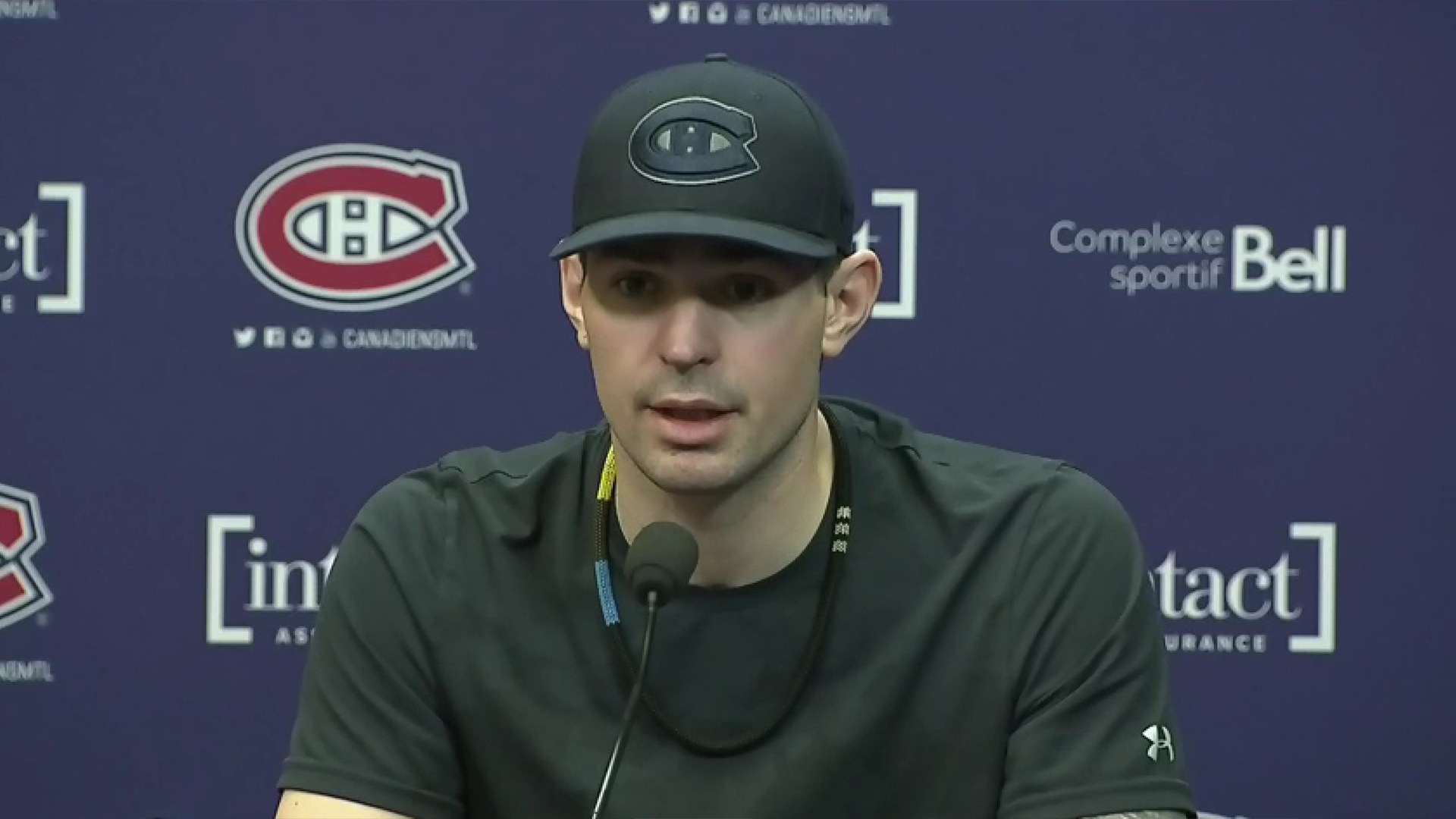 Le gardien Carey Price s'adresse aux médias montréalais lors du bilan du Canadien, le 30 avril 2022.