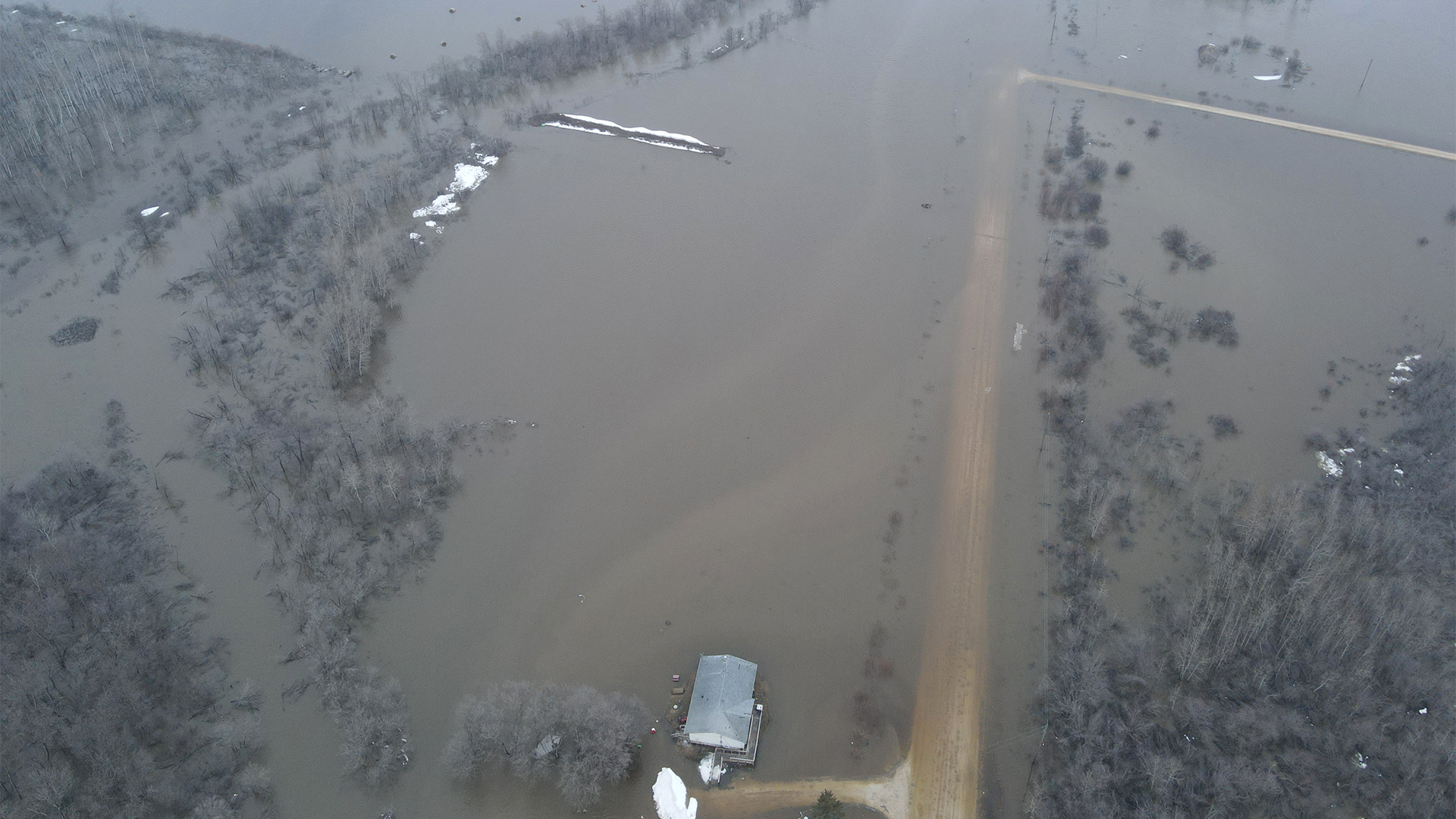 Des photos prises par un drone des inondations sur le territoire de 