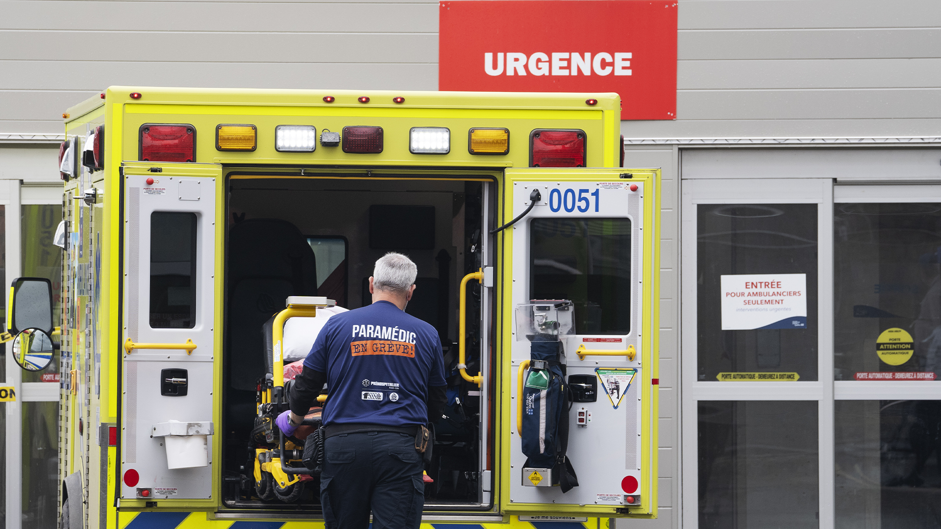 Québec rapporte samedi un nouveau décès attribué à la COVID-19, de même qu'une baisse des hospitalisations.