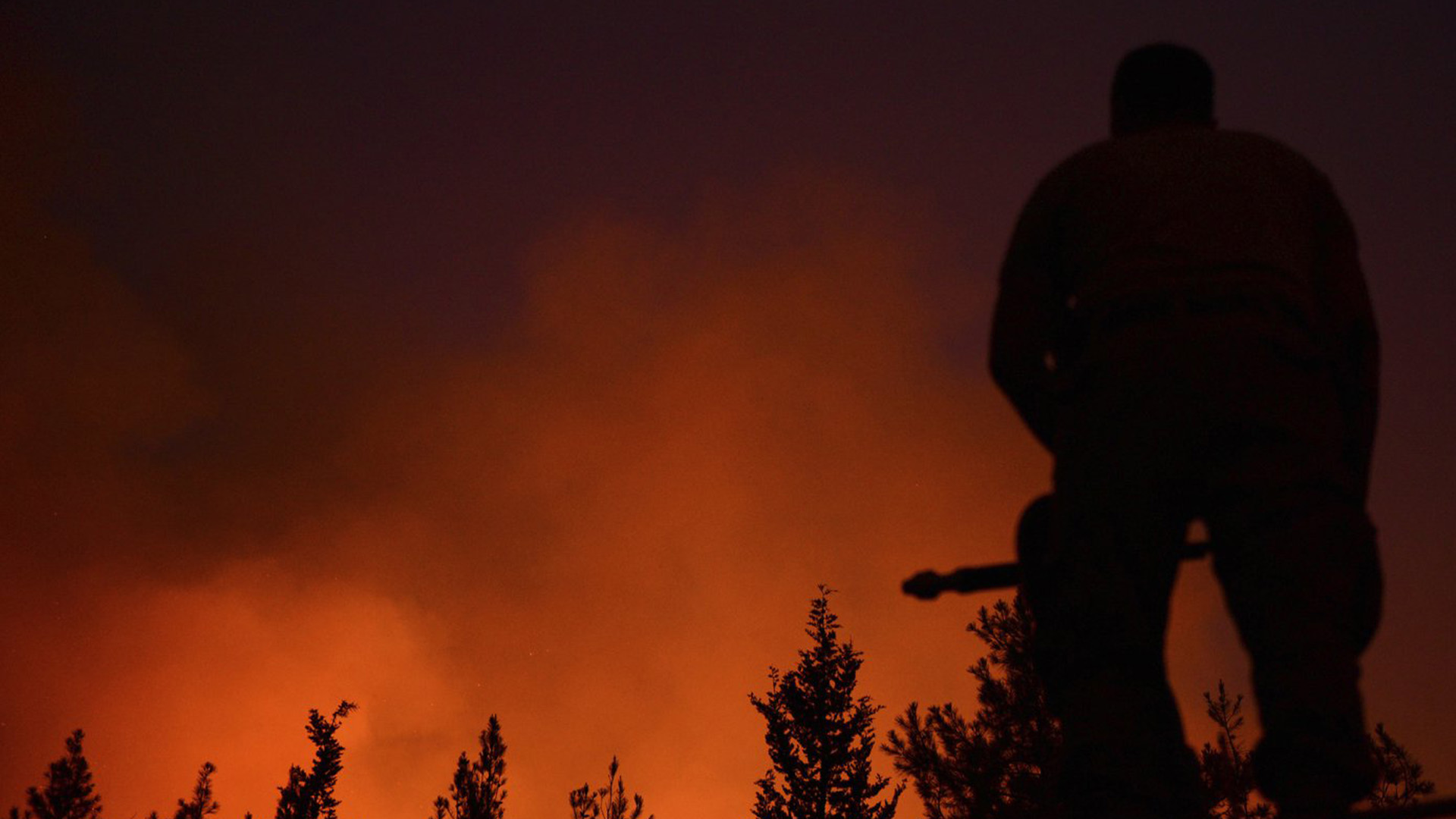 Les incendies de forêt au Yukon gagnent en nombre et en intensité face aux nombreux cas de foudre, surtout, mais aussi à une vague de chaleur qui se prolonge.