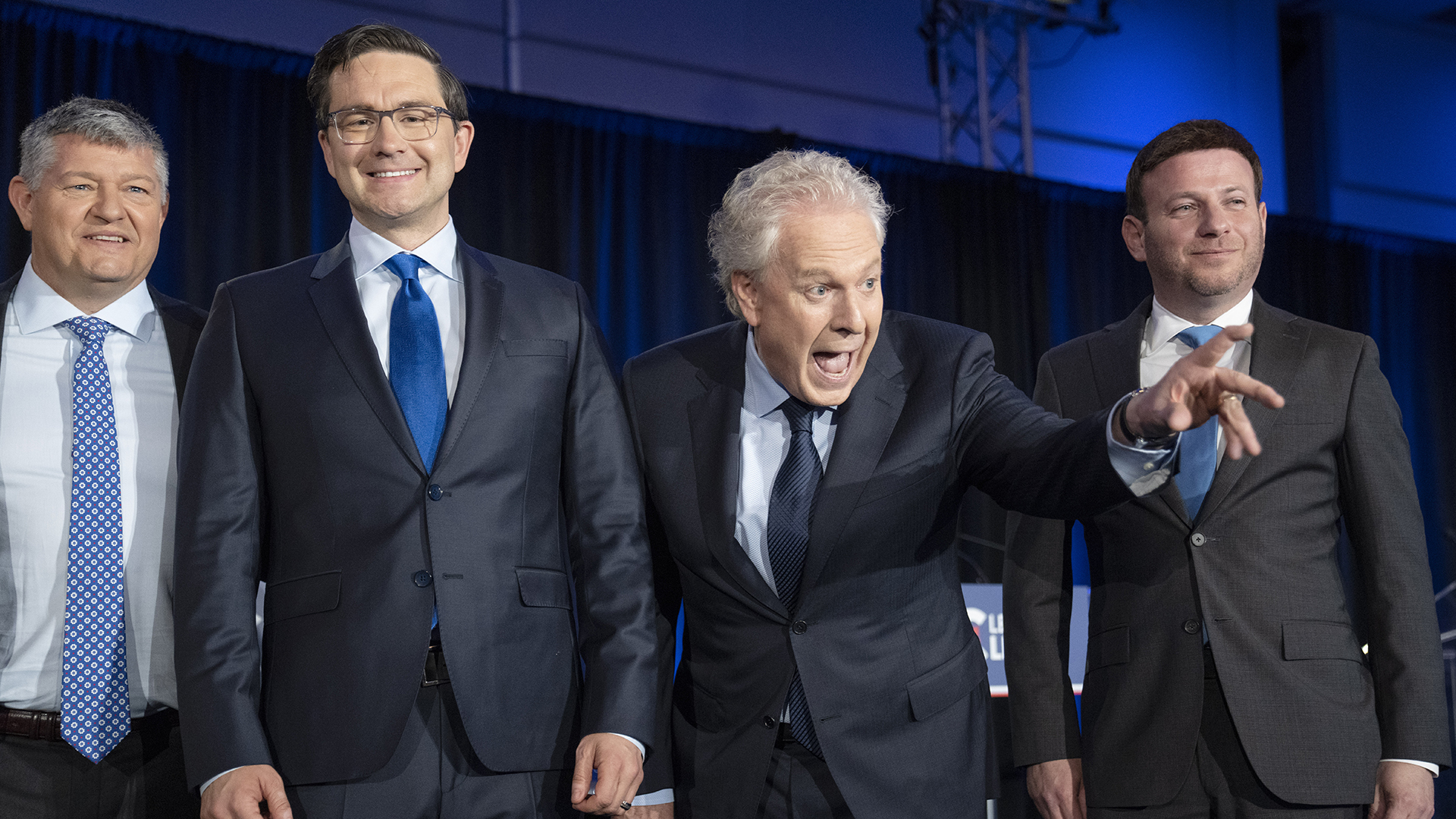 Les conservateurs fédéraux ont recueilli plus d'argent que les libéraux et les néo-démocrates réunis au cours du deuxième trimestre de cette année.