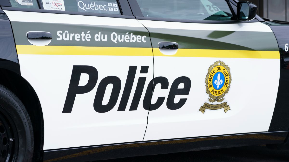 Les plongeurs de la Sûreté du Québec (SQ) ont été demandés en renfort et ces derniers étaient attendus sur les lieux du drame dimanche.