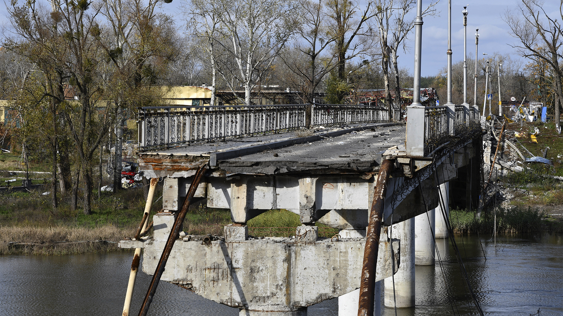 Les Ukrainiens renverseront leur gouvernement si la reconstruction ne se fait pas dans l'intérêt commun.