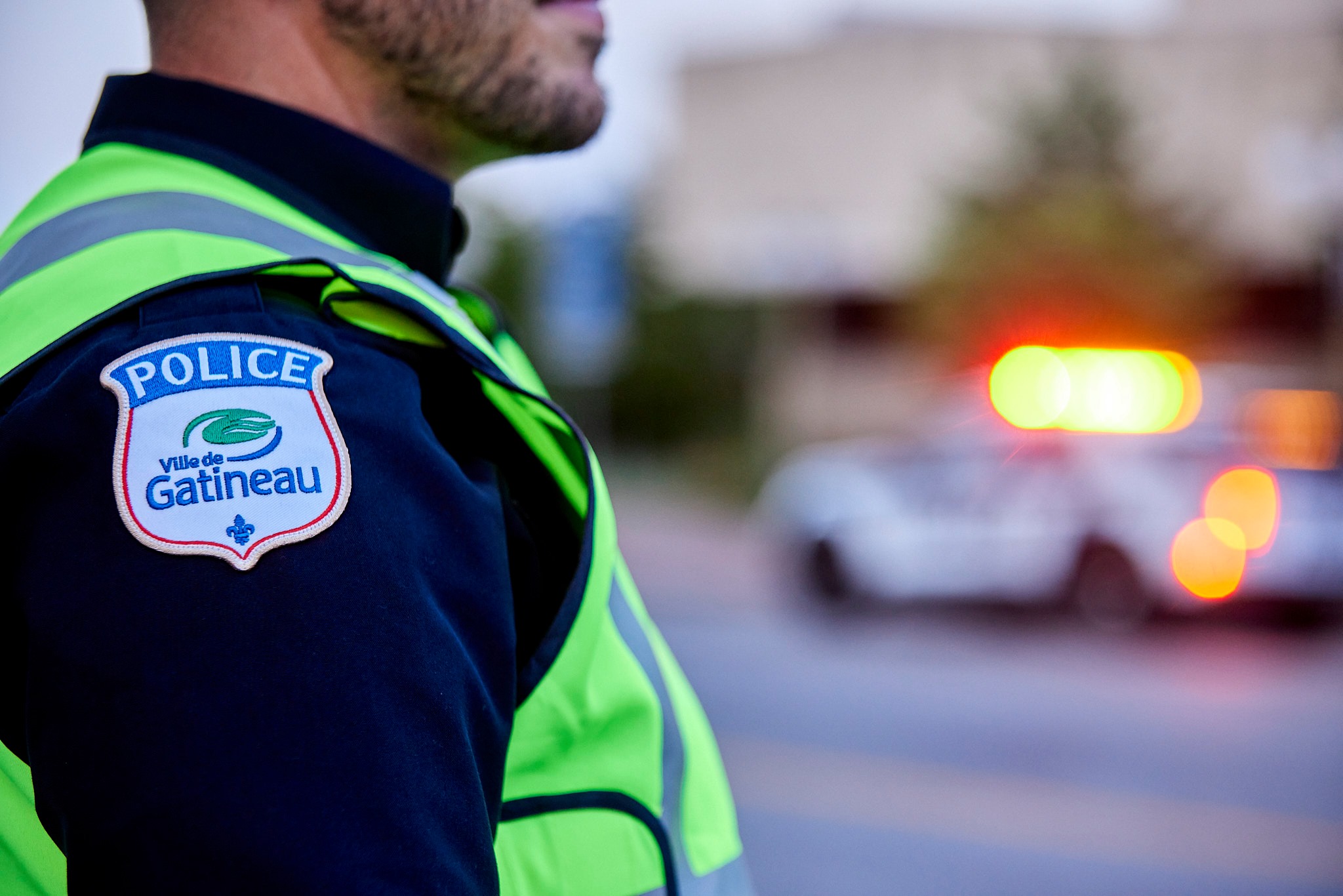 Les policiers de Gatineau ont procédé mardi à une saisie d'armes à feu et de stupéfiants.