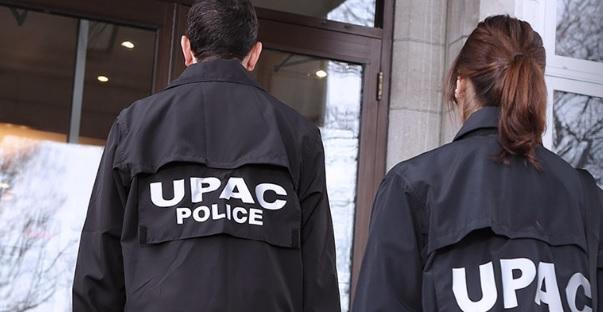 L'enquête de l'UPAC a aussi démontré que Julie Nadeau aurait présenté des documents médicaux falsifiés «de façon à bénéficier d'un arrêt de travail prolongé, entre février et décembre 2016, usant ainsi de faux documents».