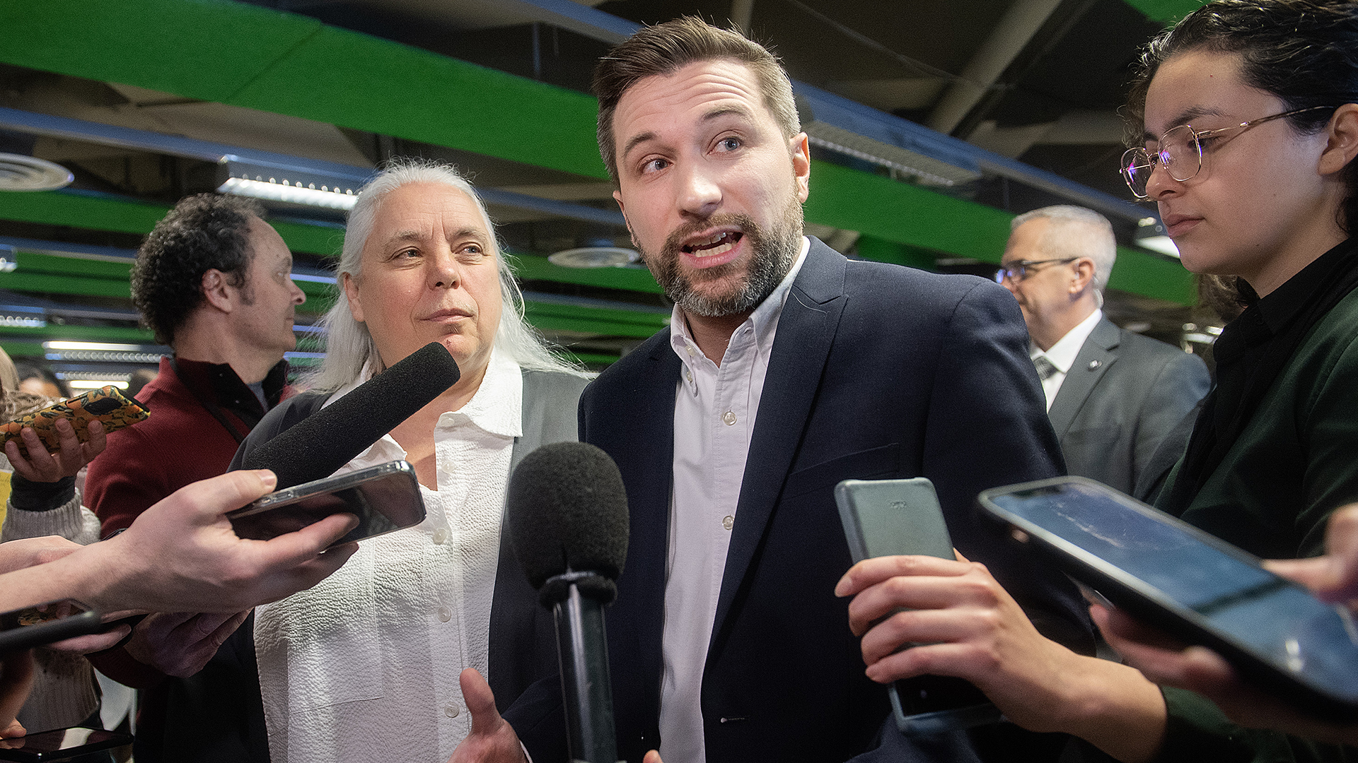 Le débat sur le chemin Roxham au Québec prend une tournure «inquiétante», estime le co-porte-parole de Québec solidaire (QS), Gabriel Nadeau-Dubois.