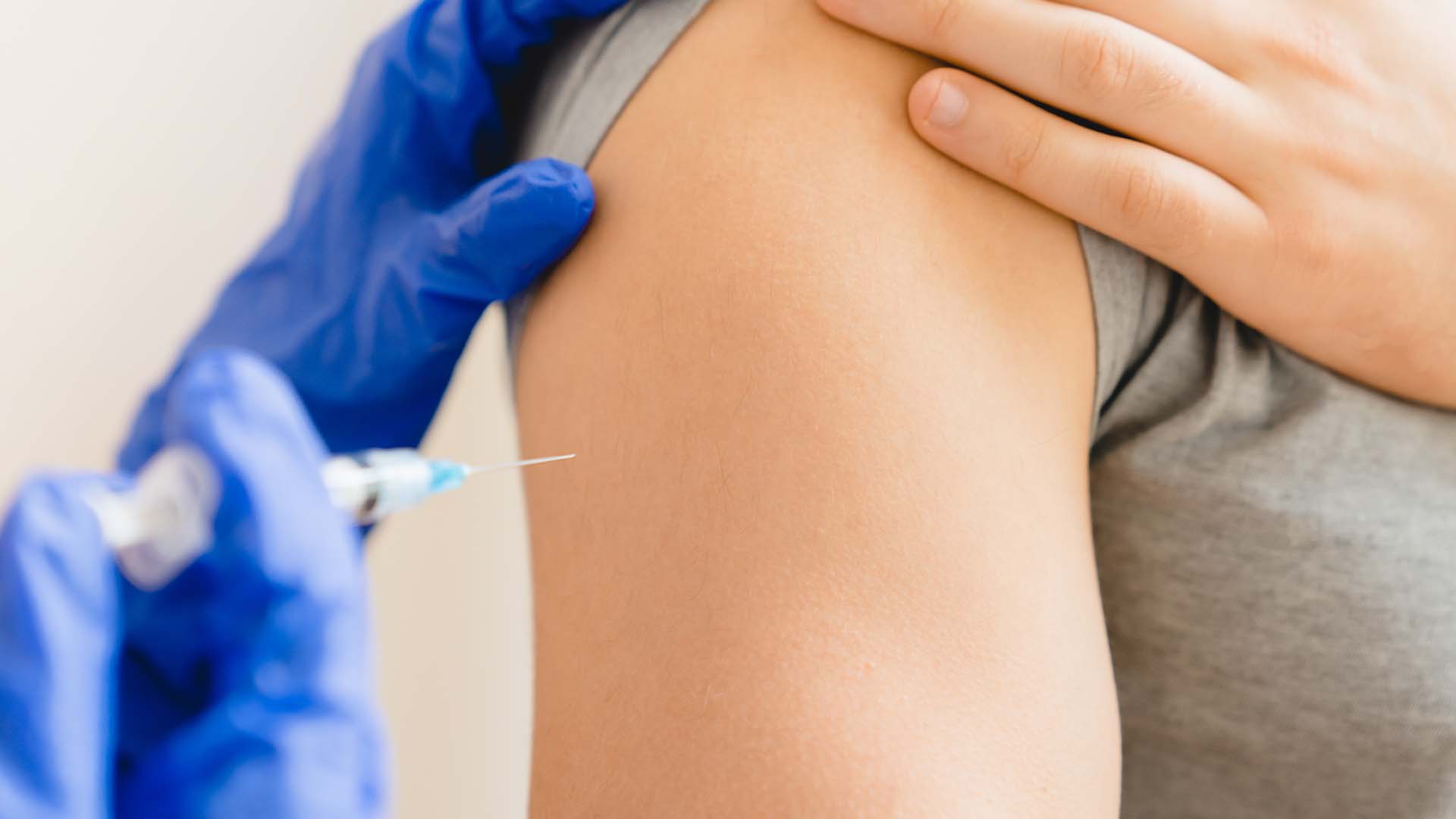 À compter du 16 octobre, la vaccination sera ouverte à toute la population. 