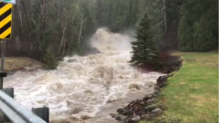 Inondations au Québec: «la bataille n’est toujours pas gagnée», indique François Bonnardel | Noovo Info