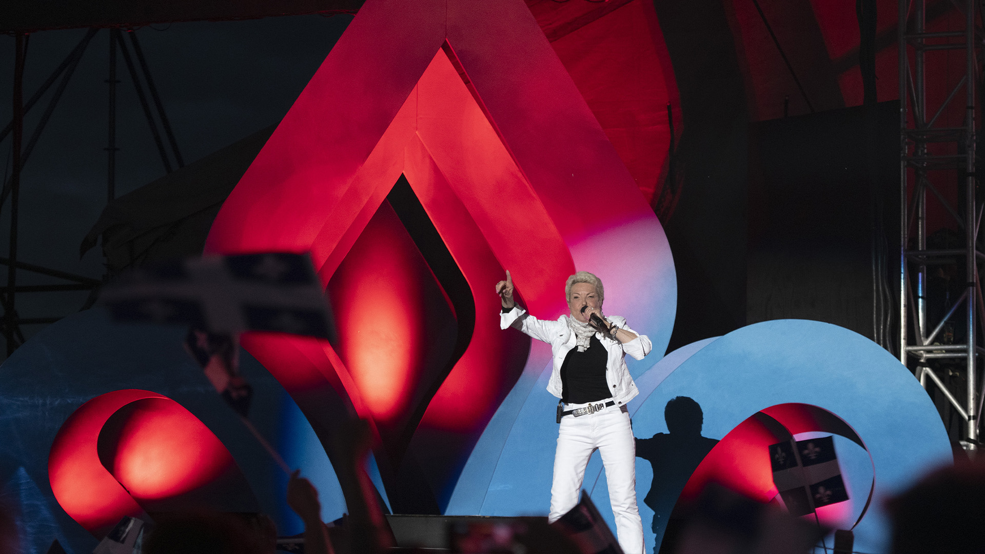 Marjo lors du spectacle de la Fête nationale, à Québec en 2022.