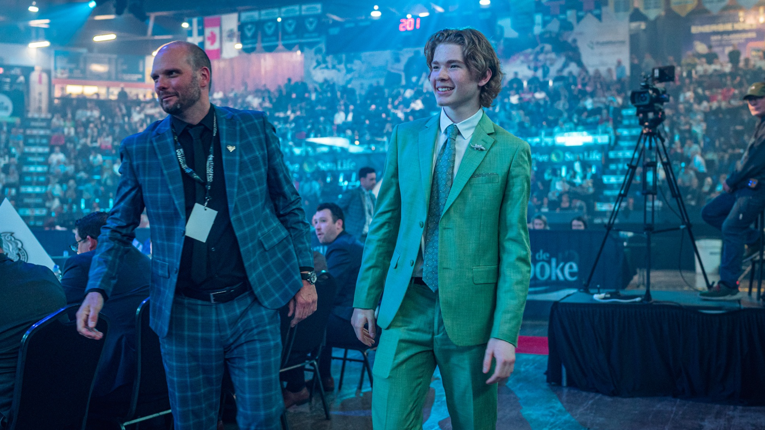 Le premier choix des Jaunes est le gardien de but Jakob Halan.