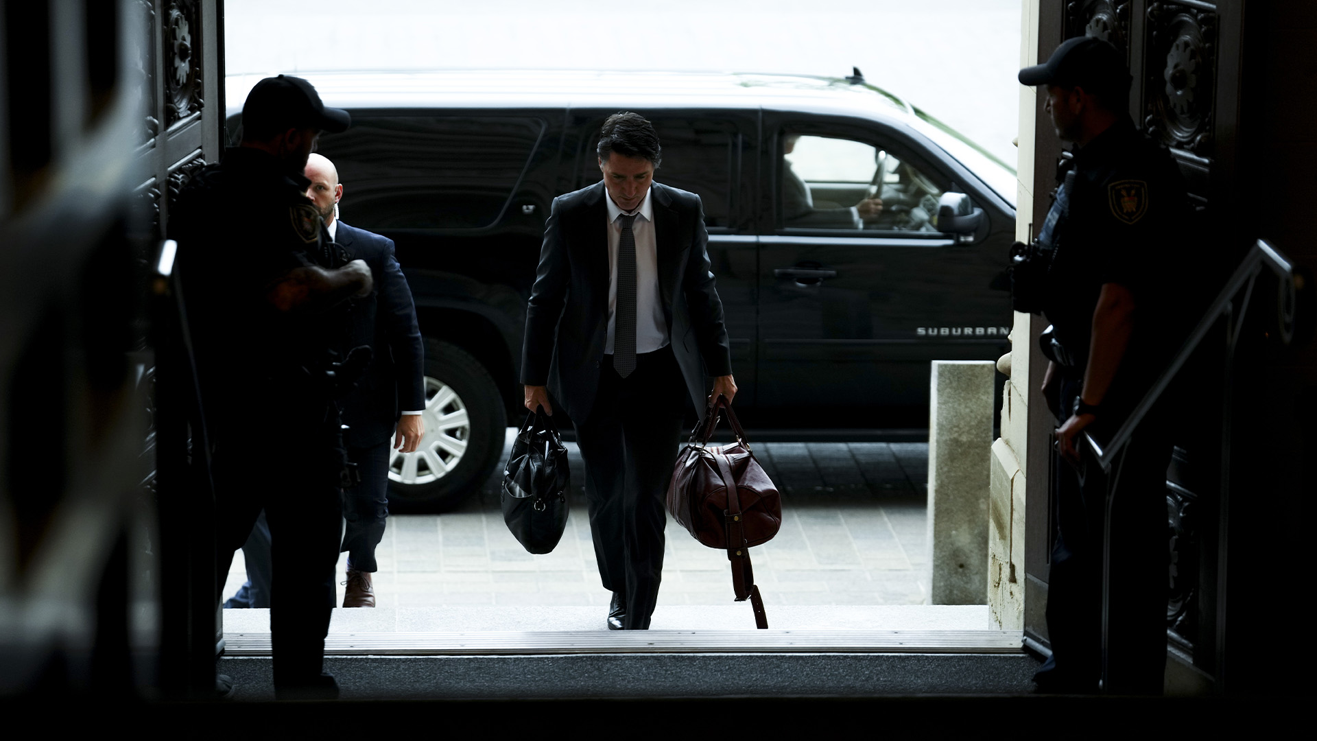 Le premier ministre Justin Trudeau arrive sur la Colline du Parlement à Ottawa le vendredi 6 octobre 2023.