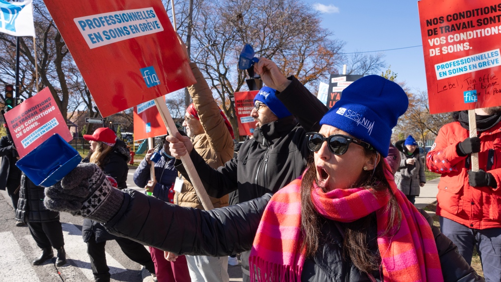 Des membres de la FIQ manifestant devant l'hôpital Jean-Talon, le 8 novembre 2023