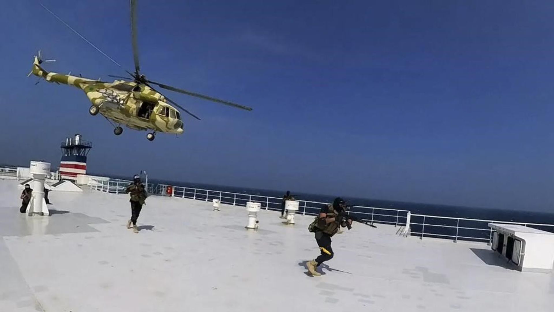 Le groupe rebelle soutenu par l’Iran a tiré des missiles à longue portée sur Israël depuis le Yémen et a attaqué des navires civils. Le communiqué indique que le groupe a considérablement intensifié ses offensives au cours de la semaine dernière.