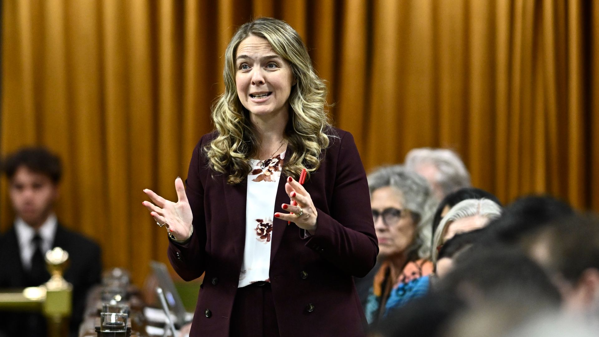 La ministre de la Famille, Jenna Sudds