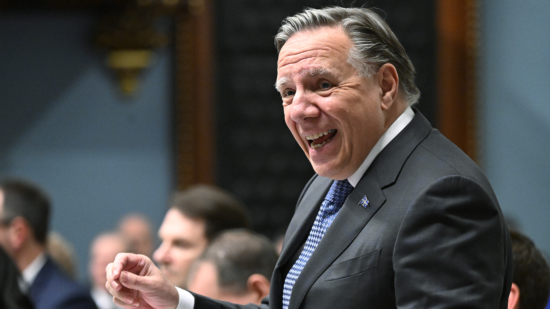 Mettre fin au financement populaire des partis politiques comme le suggère François Legault nuirait à la démocratie municipale, selon les présidents des deux grandes associations de municipalités du Québec.