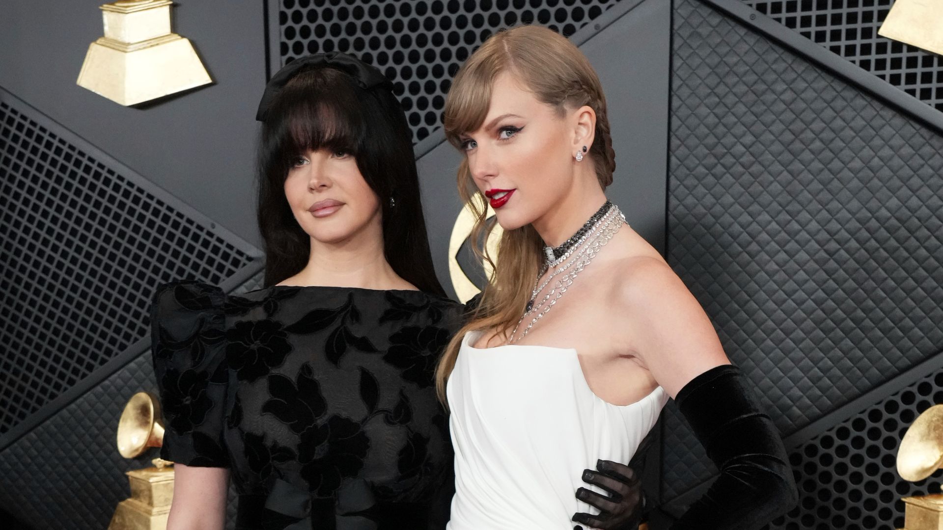 Lana Del Rey et Taylor Swift lors des 66e Grammy Awards, le 4 février 2024