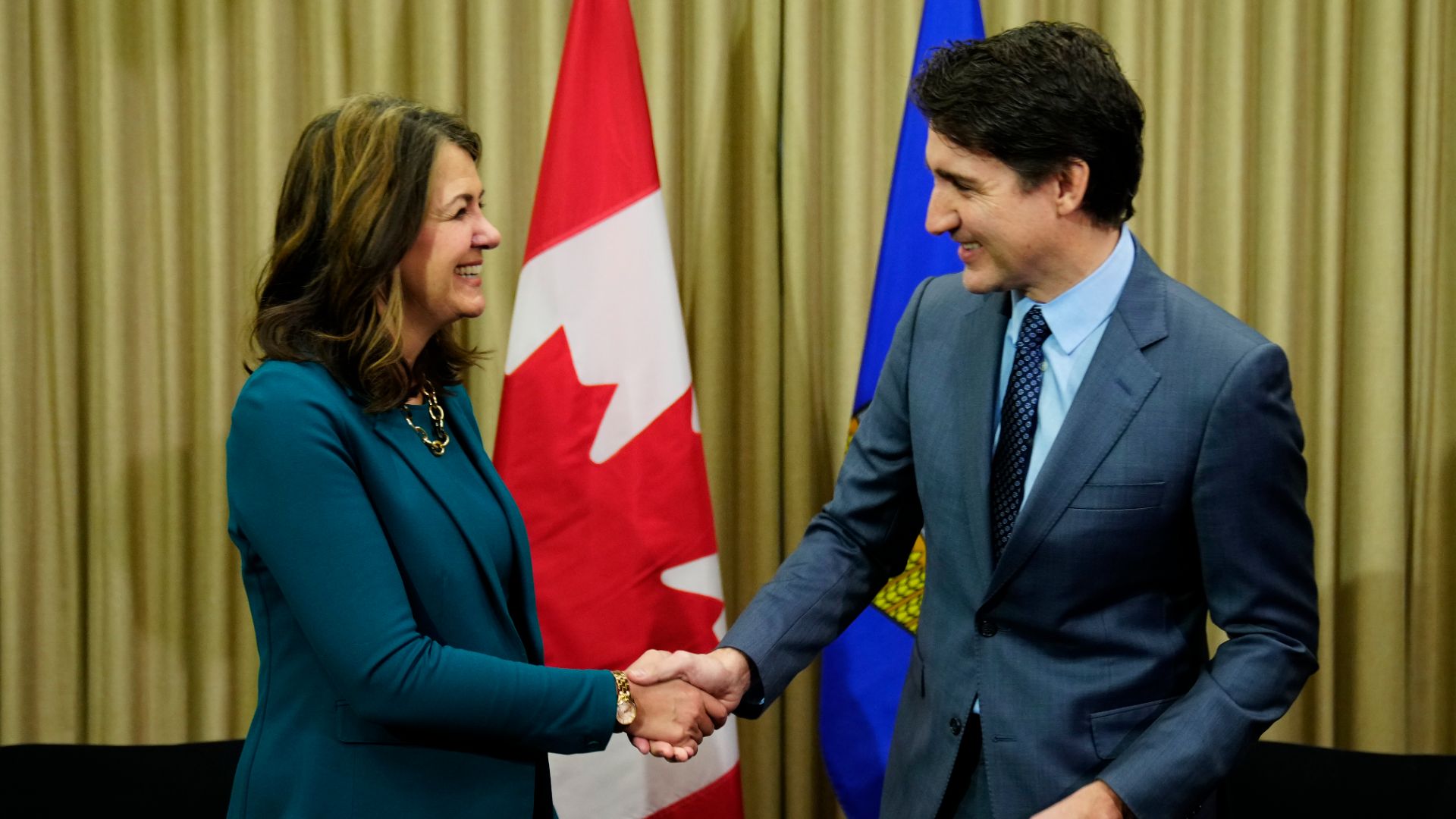 Les deux premiers ministres ne s'étaient pas rencontrés en personne depuis l'été dernier, lors du Stampede de Calgary.