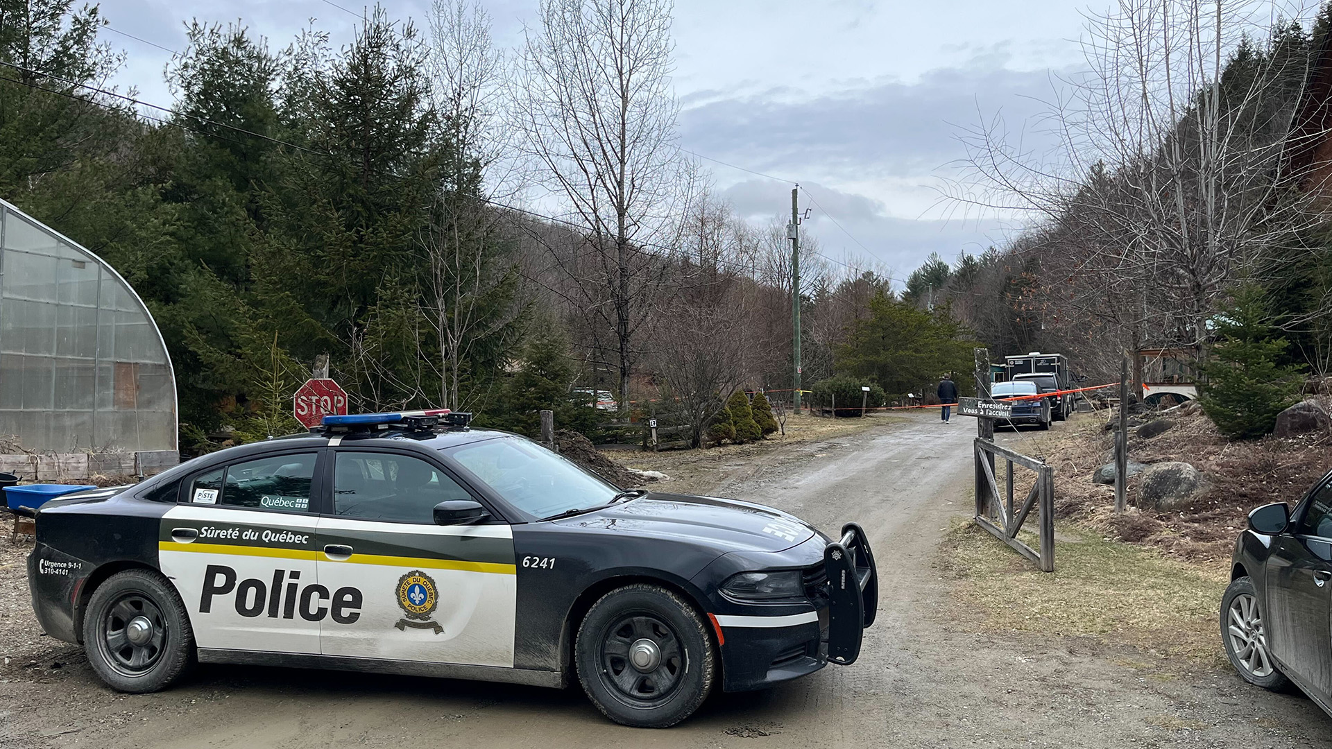 Un corps a été retrouvé jeudi le 11 avril 2024 dans les décombres d’un incendie à Westbury, sur le chemin Gosford Est près du mont Élan, en Estrie.