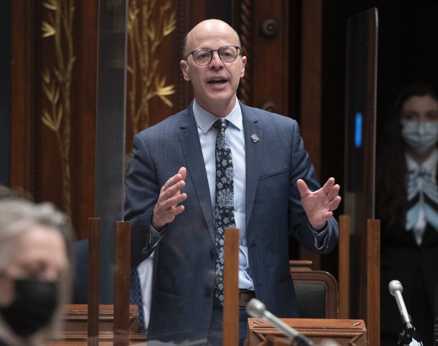 Le député du Parti Québécois Joël Arseneau, le 22 février 2022 à l'Assemblée nationale à Québec. 