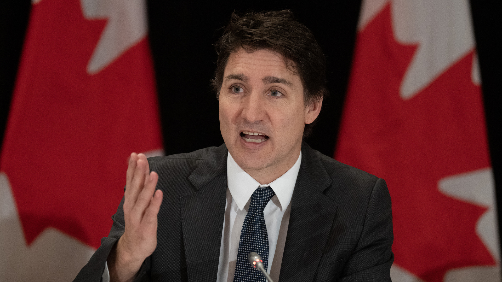 Le premier ministre Justin Trudeau lors du deuxième Forum intergouvernemental des dirigeants de gouvernements autochtones autonomes, à Gatineau le jeudi 2 mai 2024.