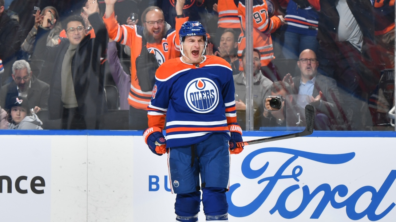 Les Oilers d'Edmonton ont poursuivi leur spectaculaire lancée. 