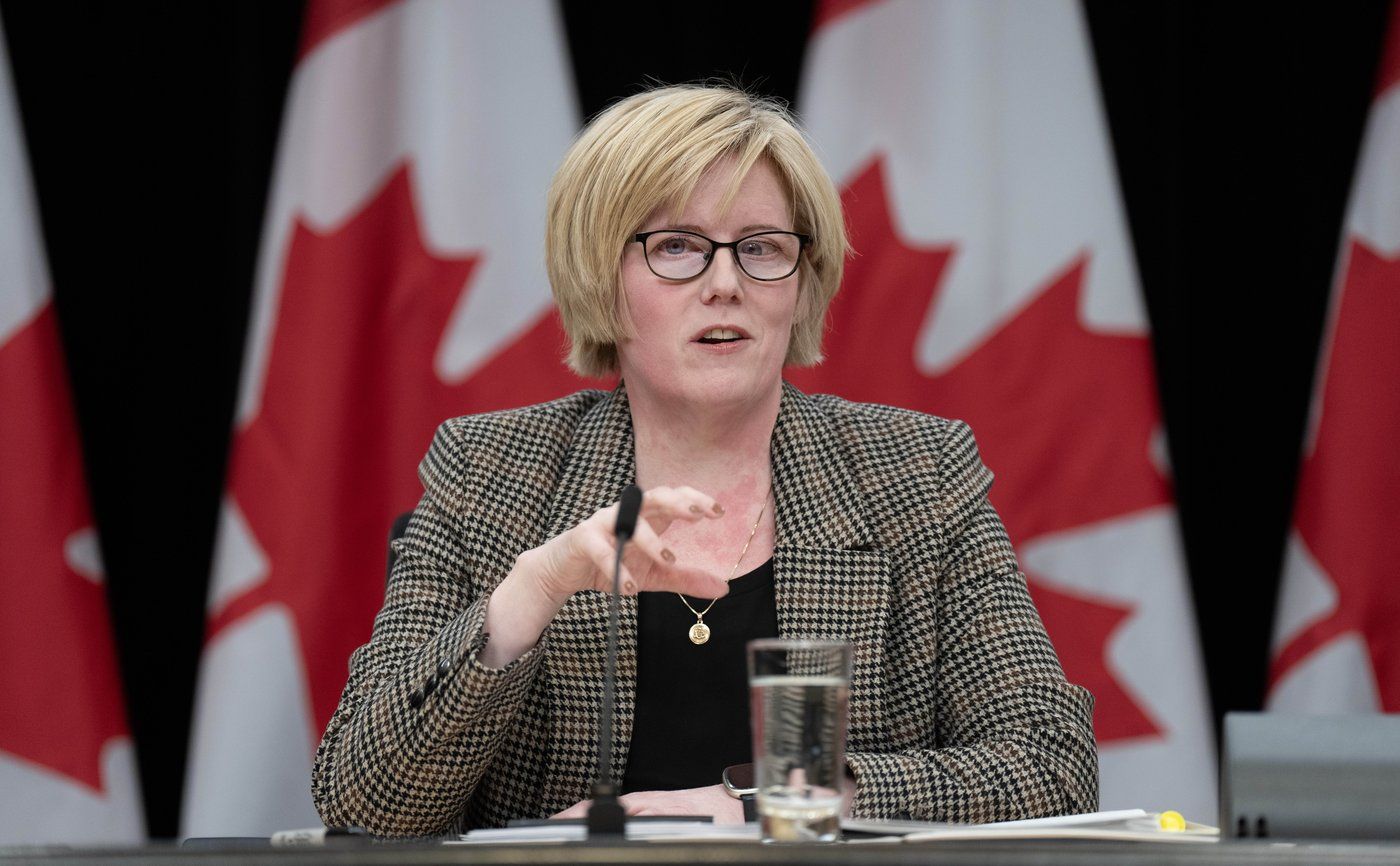  La ministre des Sports et de l’Activité physique Carla Qualtrough parle lors d'une conférence de presse tenue le 11 décembre 2023 à Ottawa, en Ontario.