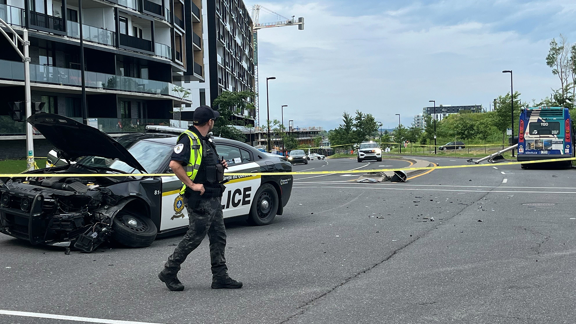 Le Service de police de Lévis a dépêché un enquêteur sur place pour établir les circonstances de l’accident.