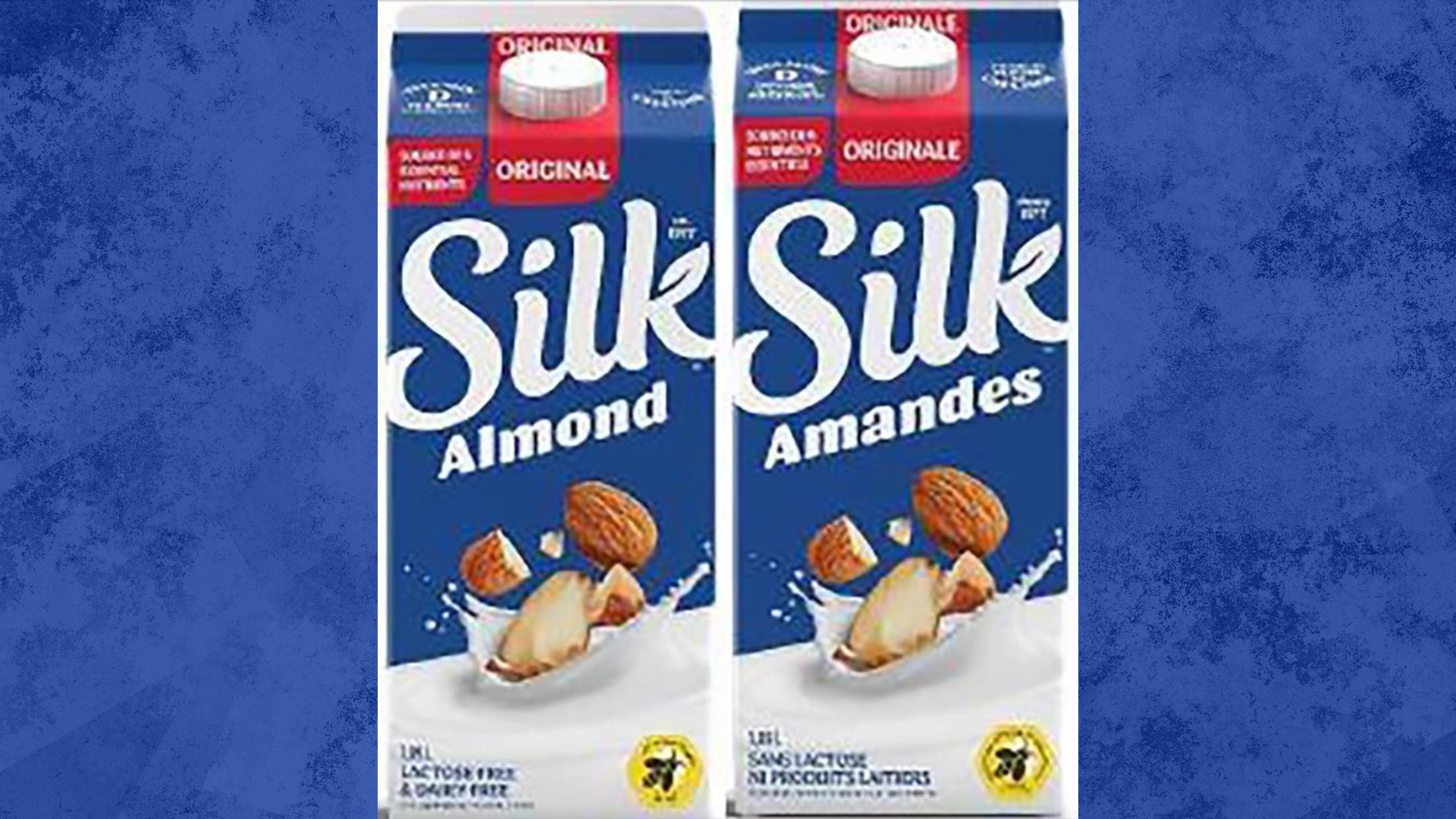 Des contenants anglais et français pour le lait d'amande Original Silk sont montrés dans cette photo non datée. 