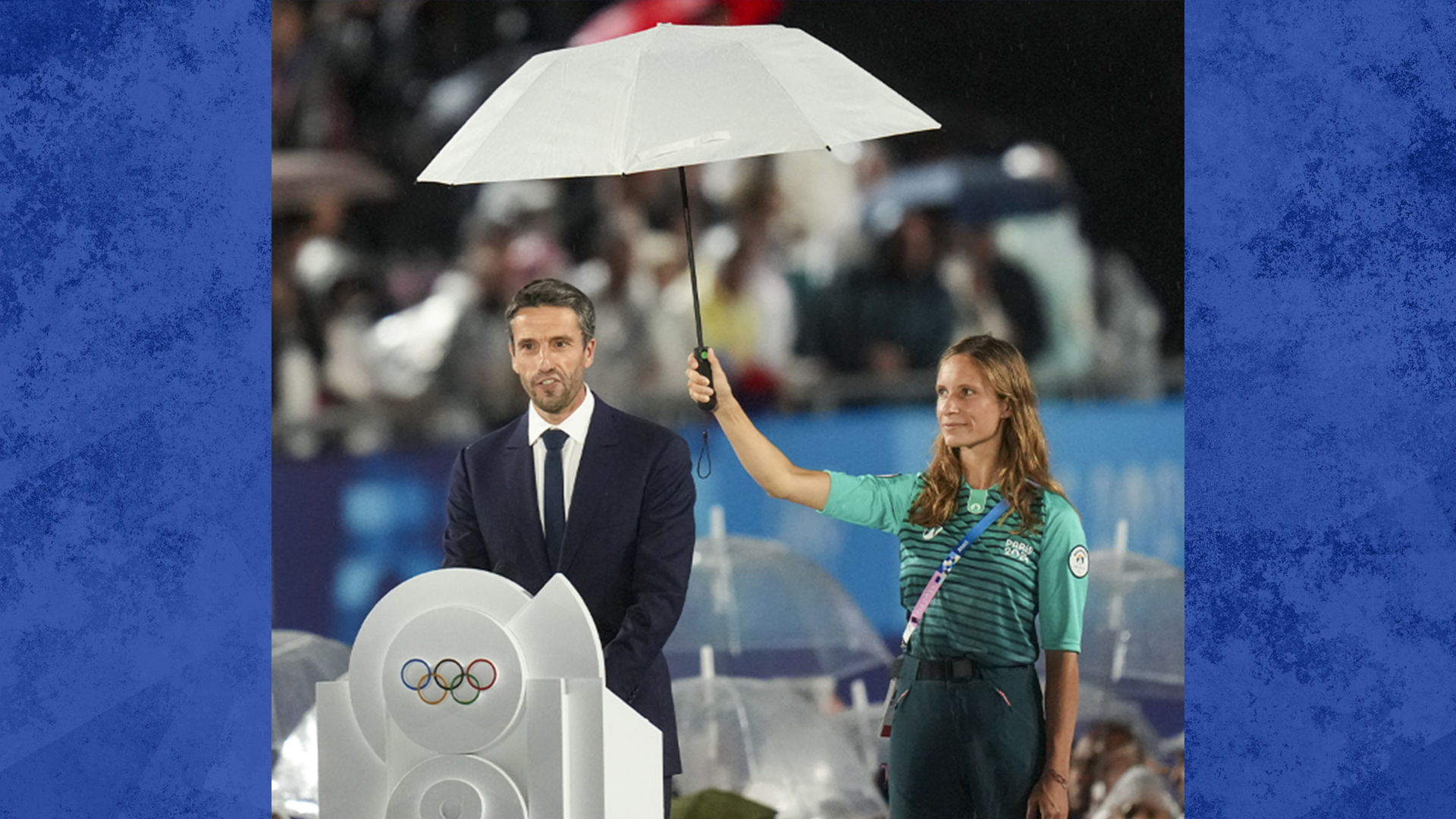 Tony Estanguet, président des Jeux Olympiques de Paris 2024, s'exprime pendant que le président du CIO Thomas Bach attend à Paris, en France, lors de la cérémonie d'ouverture des Jeux Olympiques d'été 2024, le vendredi 26 juillet 2024.