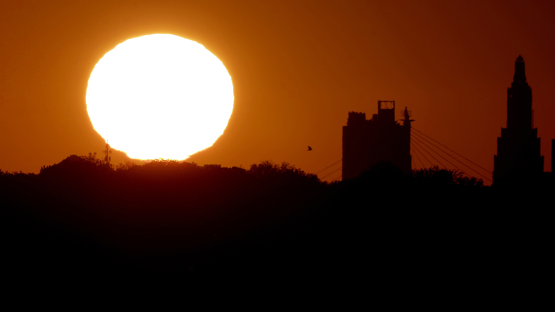 That's when the autumnal equinox begins.