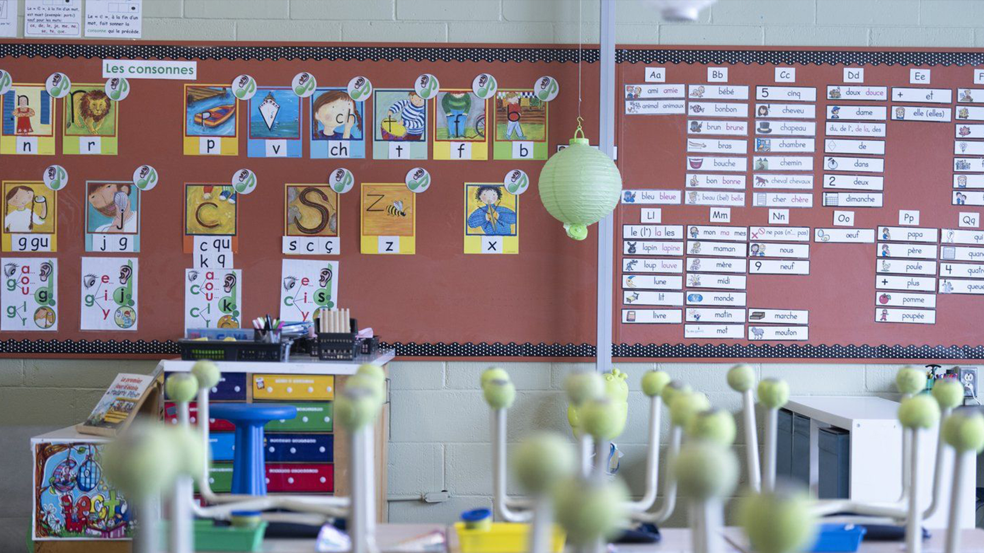 Une salle de classe dans une école primaire de Longueuil le 11 mars 2024. En collaboration avec le logiciel Lexibar, l’ex-hockeyeur Steve Bégin a lancé le 18 octobre une campagne de sensibilisation pour les personnes atteintes de troubles du langage.