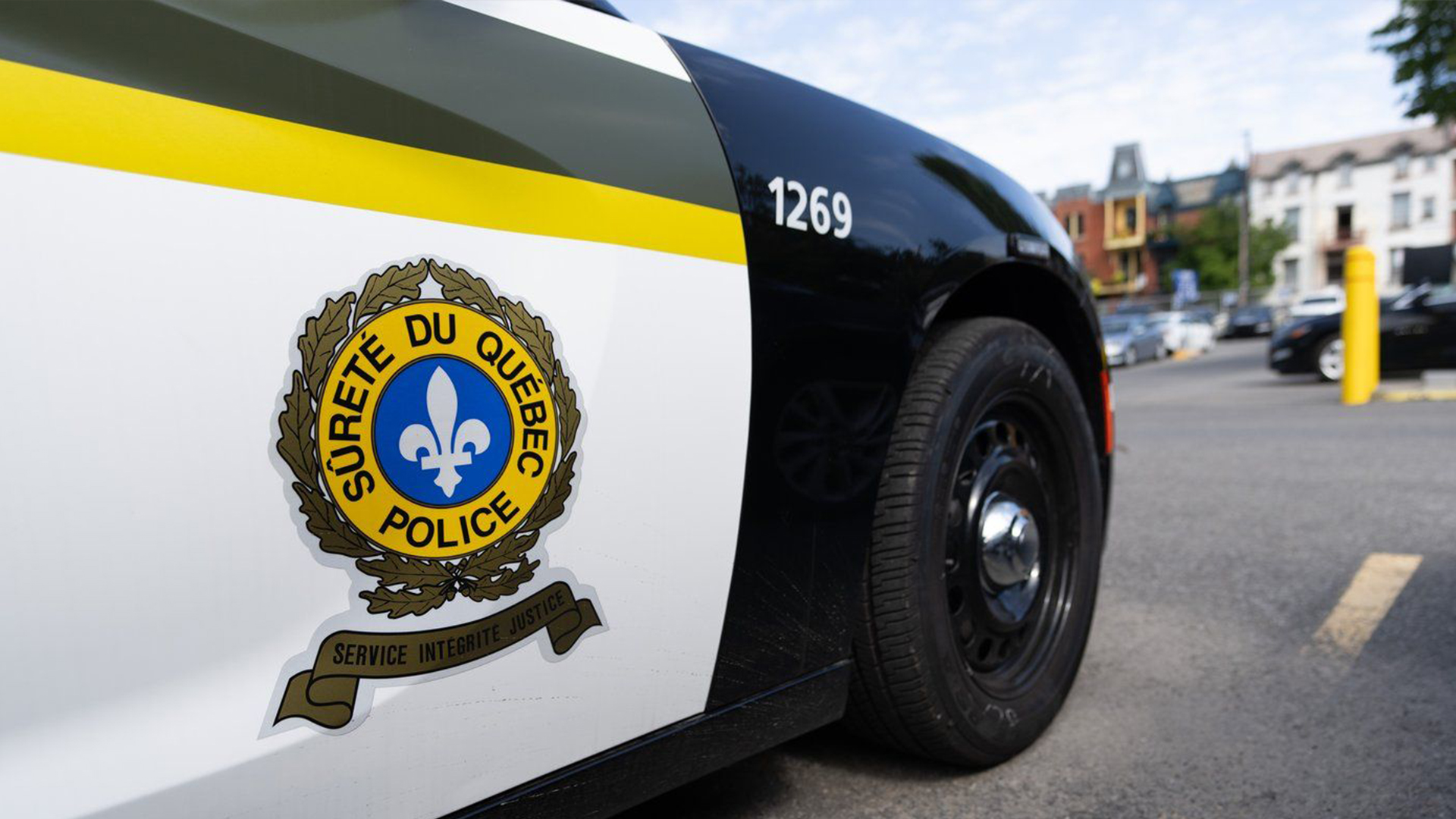 Une voiture de police de la Sûreté du Québec est vue à son siège social à Montréal, le mardi 10 septembre 2024.