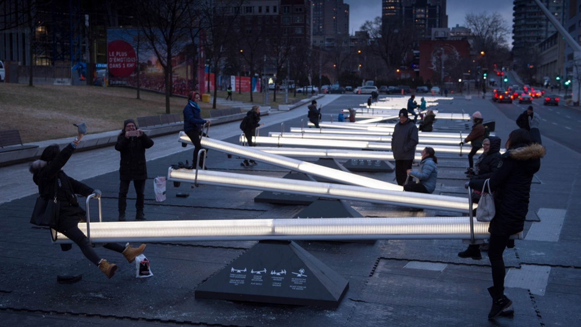 Des installations de Montréal en lumière. Photo non datée.