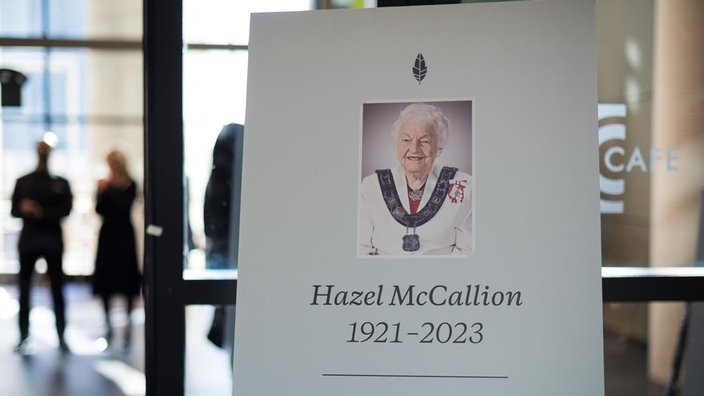 Connue affectueusement comme l'«ouragan Hazel», Mme McCallion a été mairesse de Mississauga pendant 36 ans, jusqu'à l'âge vénérable de 96 ans.