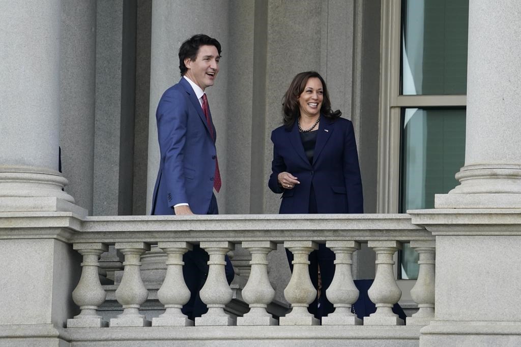 Justin Trudeau et la vice-présidente américaine Kamala Harris à la Maison-Blanche en 2021.