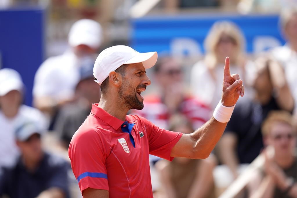 Le Serbe Novak Djokovic a finalement mis la main sur la médaille qui lui a longuement échappé.